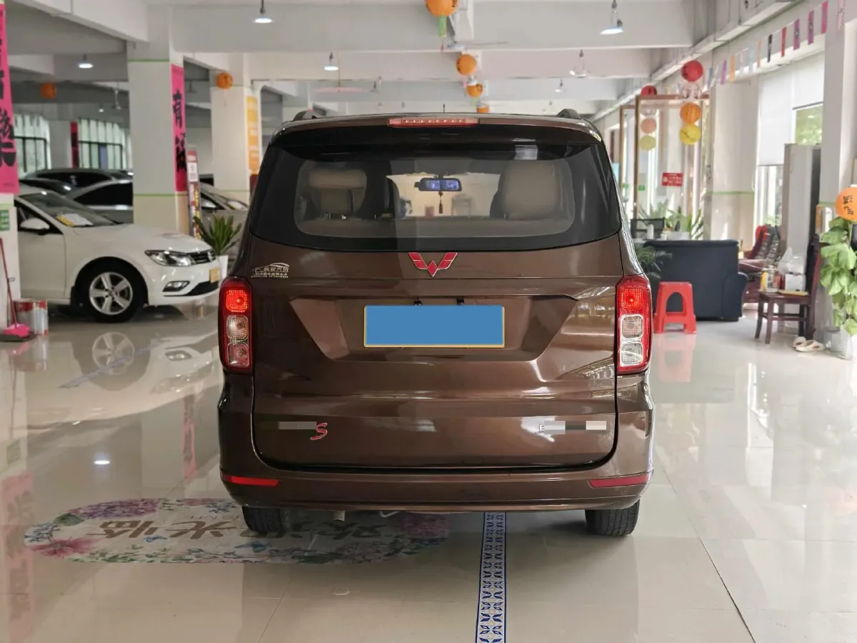 2019 WuLing HongGuang Plus 1.5T 147HP L4 6MT,autocango,china used car exporter,china ev exporter,chinese used car exporter,chinese used ev exporter