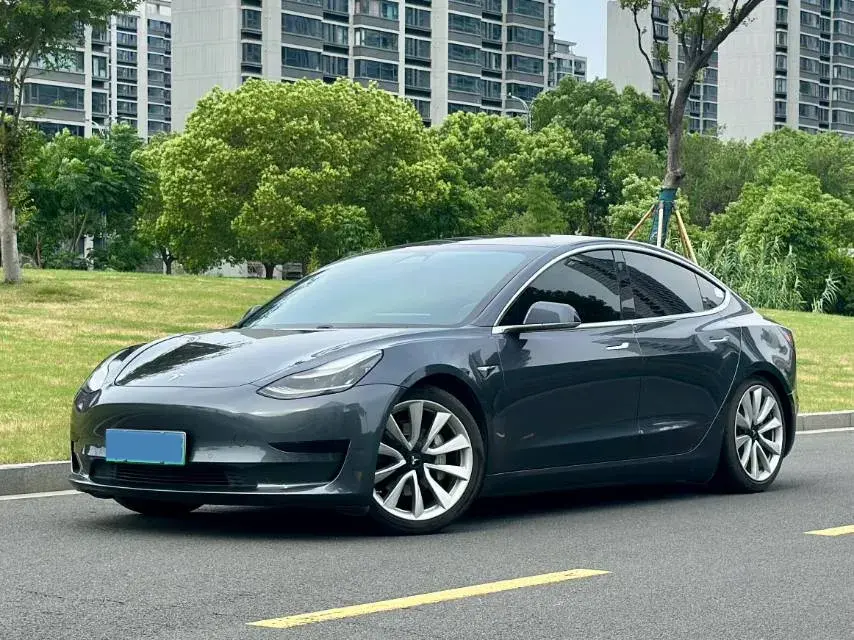 2020 Tesla Model 3 BEV 52KWH