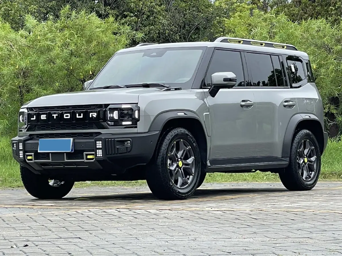 2023 Jetour Traveller 2.0T 254HP L4 7DCT