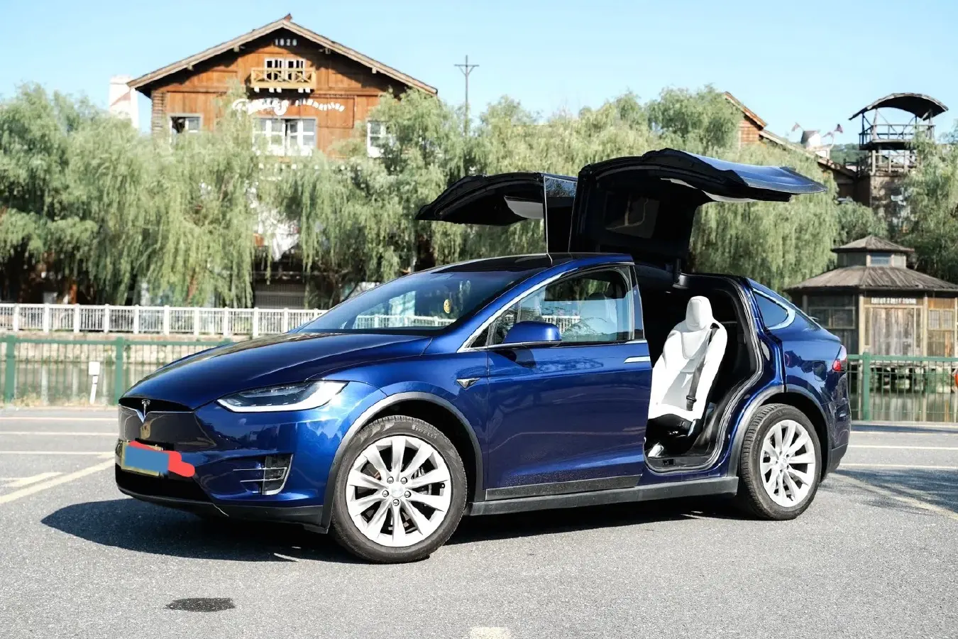 2017 Tesla Model X BEV 100KWH