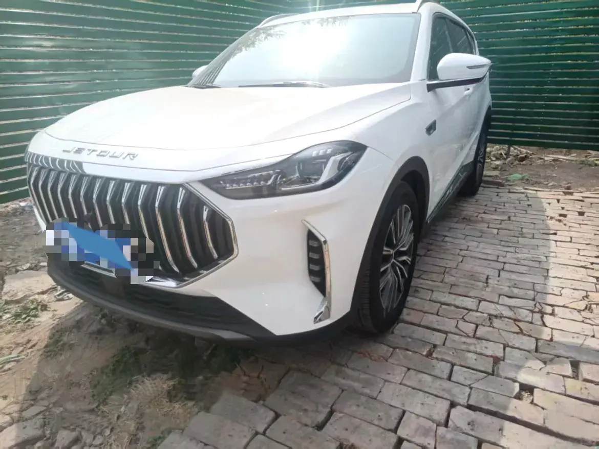 2024 Jetour X70 Plus 1.6T 197HP L4 7DCT