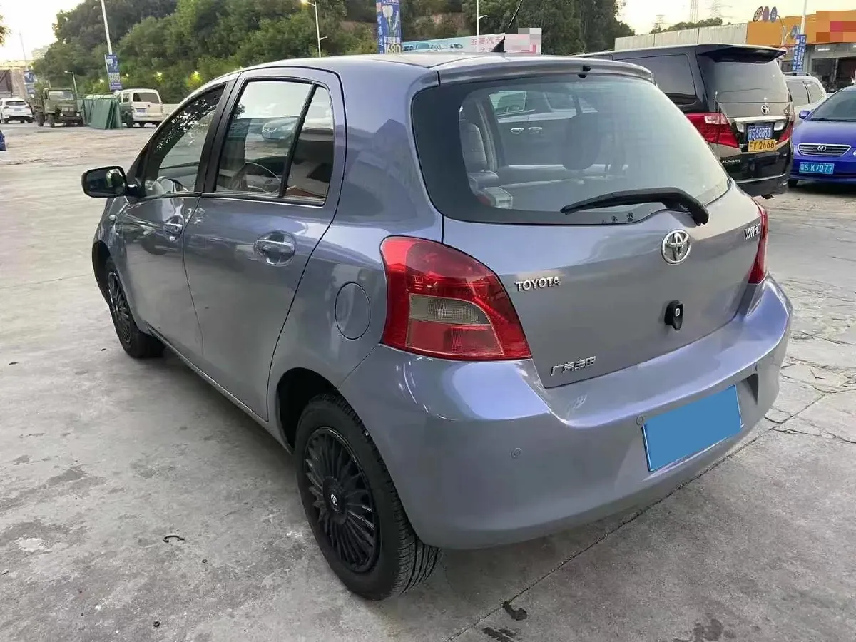 2011 Toyota Yaris 1.6L 118HP L4 4AT,autocango,china used car exporter,china ev exporter,chinese used car exporter,chinese used ev exporter