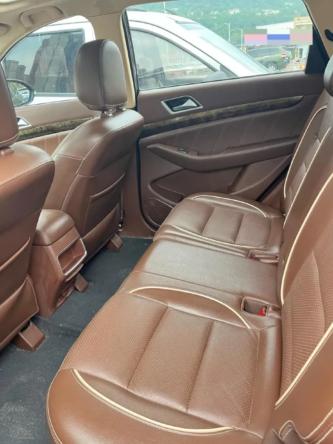 2017 Leopaard CS10 1.5T 150HP L4 CVT,autocango,china used car exporter,china ev exporter,chinese used car exporter,chinese used ev exporter