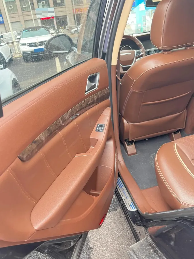 2017 Leopaard CS10 1.5T 150HP L4 CVT,autocango,china used car exporter,china ev exporter,chinese used car exporter,chinese used ev exporter