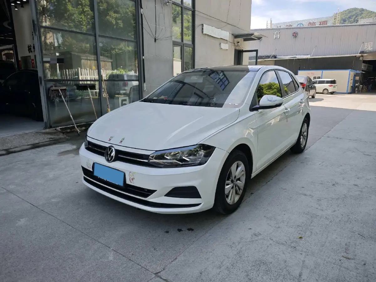 2023 Volkswagen Polo 1.5L 113HP L4 6AT