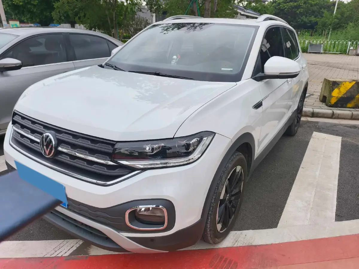 2021 Volkswagen Tacqua 1.5L 113HP L4 6AT