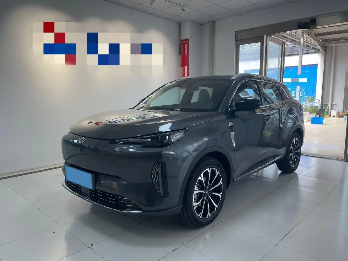 2025 ChangAn QiYuan Q05 1.5L 98HP L4 E-CVT PHEV 18.4KWH