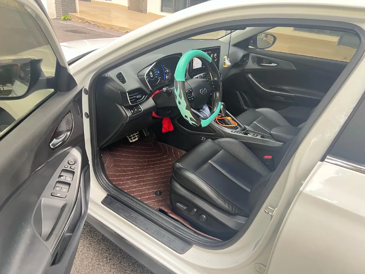 2019 Hyundai La Festa 1.6T 204HP L4 7DCT,autocango,china used car exporter,china ev exporter,chinese used car exporter,chinese used ev exporter