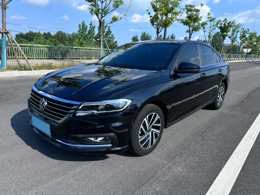 2022 Volkswagen Lavida 1.5L 113HP L4 6AT