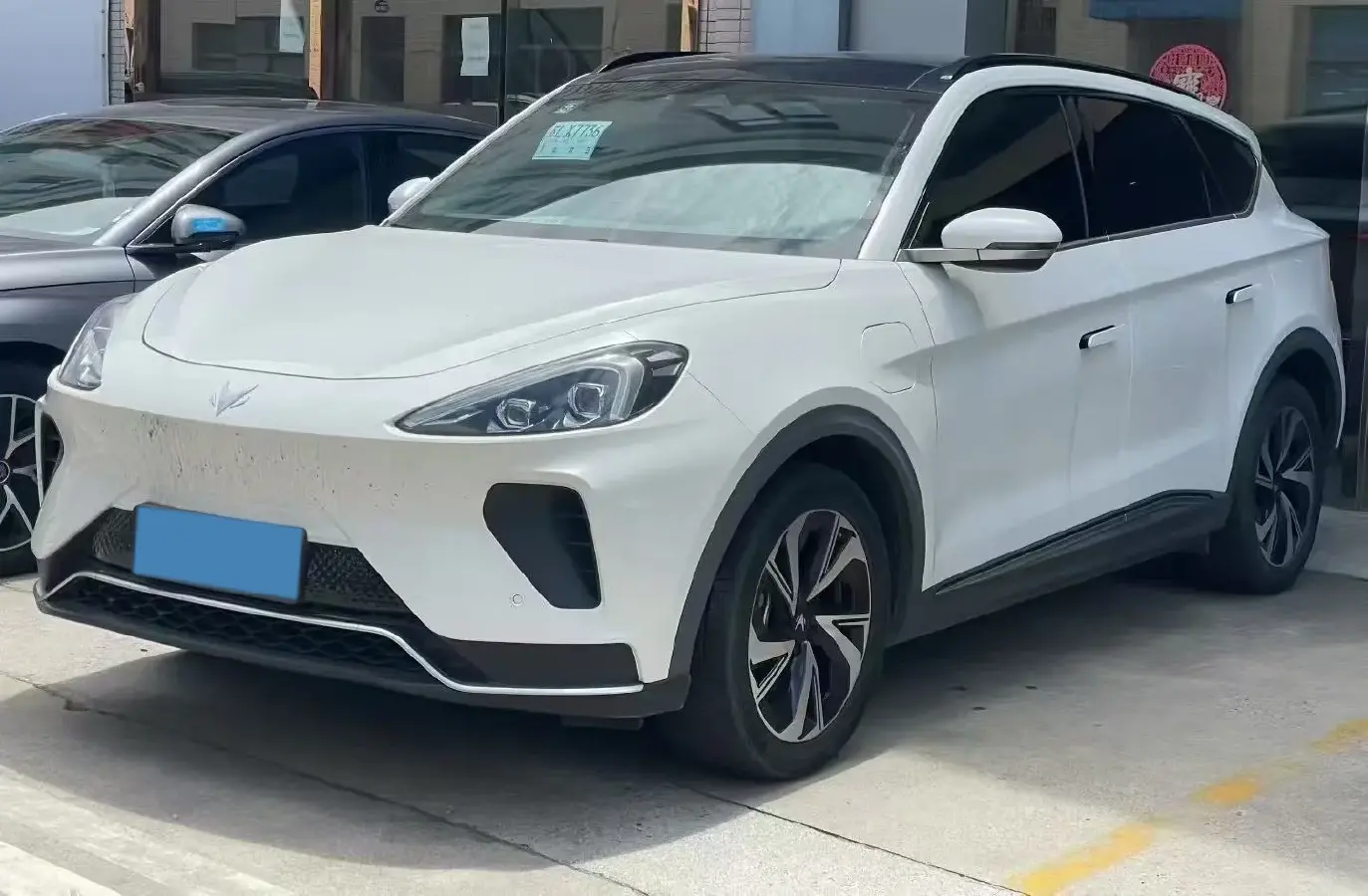 2022 ARCFOX αT BEV 65.6KWH