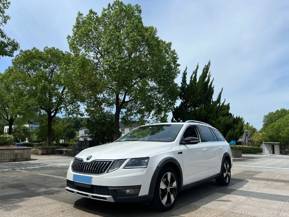 2018 Skoda Octavia 1.4T 150HP L4 7DCT