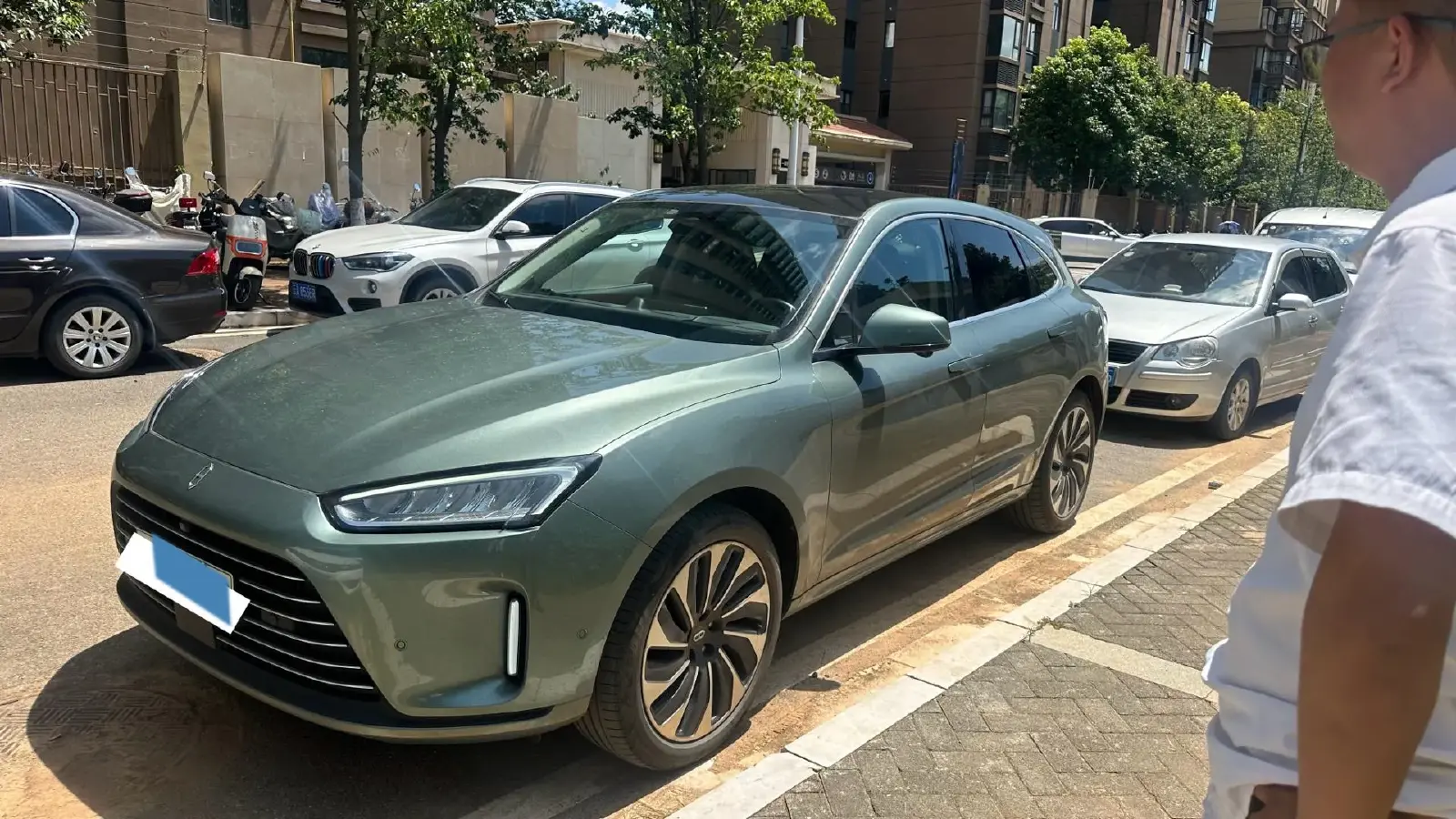 2022 HIMA AITO M5 Range Extended 125HP REEV 40KWH