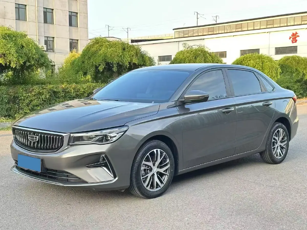 2022 Geely Emgrand 1.5L 114HP L4 5MT