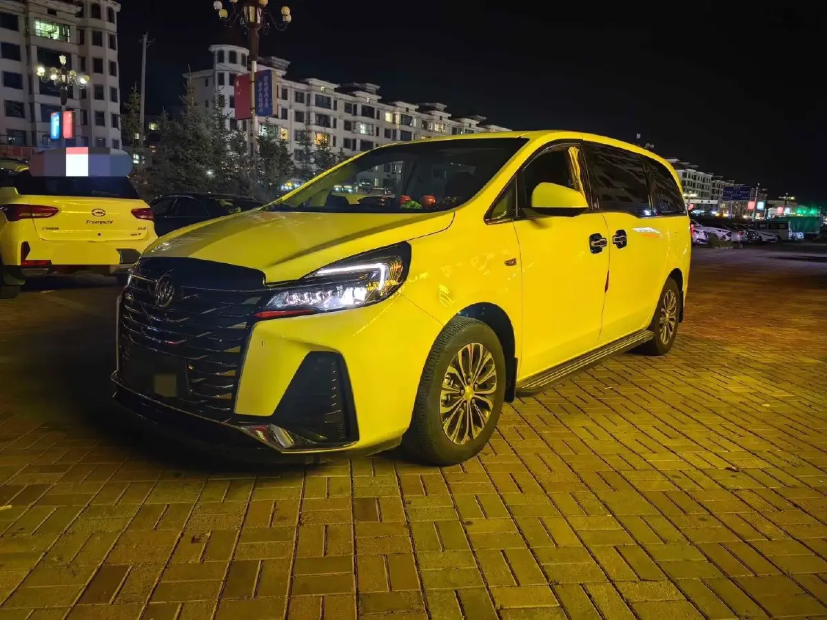 2023 Buick GL8 2.0T 237HP L4 9AT