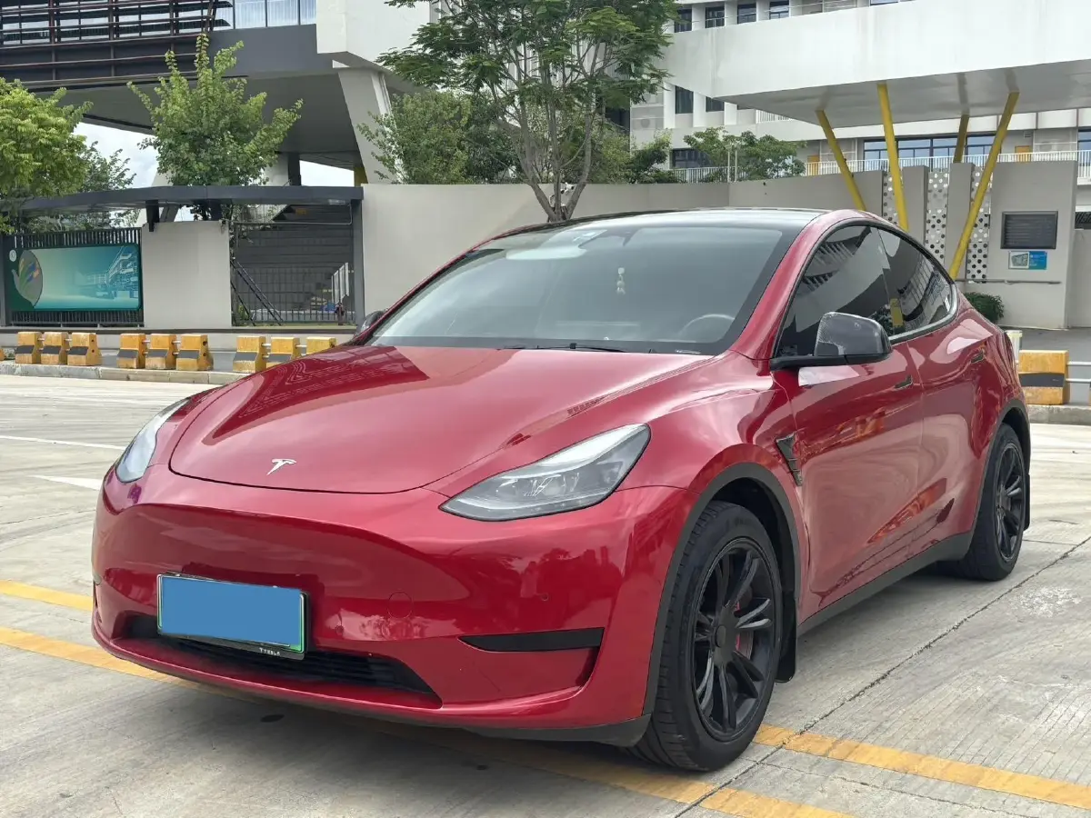 2022 Tesla Model Y BEV 60KWH