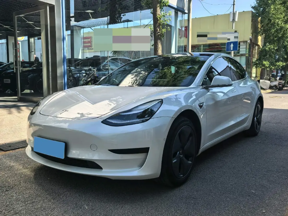 2019 Tesla Model 3 BEV 52KWH