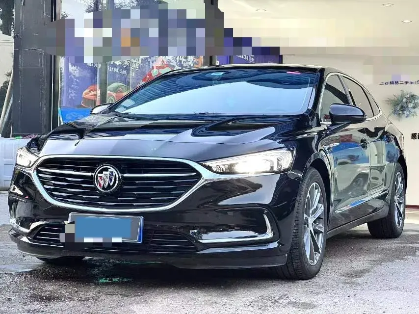 2022 Buick Larcosse 2.0T 237HP L4 9AT