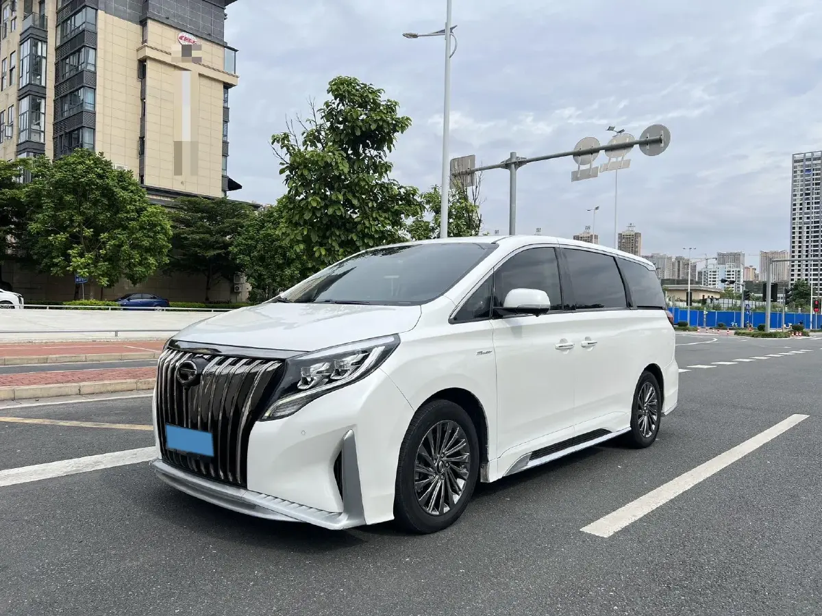 2021 GAC Trumpchi M8 2.0T 252HP L4 8AT