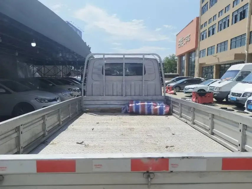 2023 WuLing Loong Truck 2.0L 136HP L4 5MT,autocango,china used car exporter,china ev exporter,chinese used car exporter,chinese used ev exporter