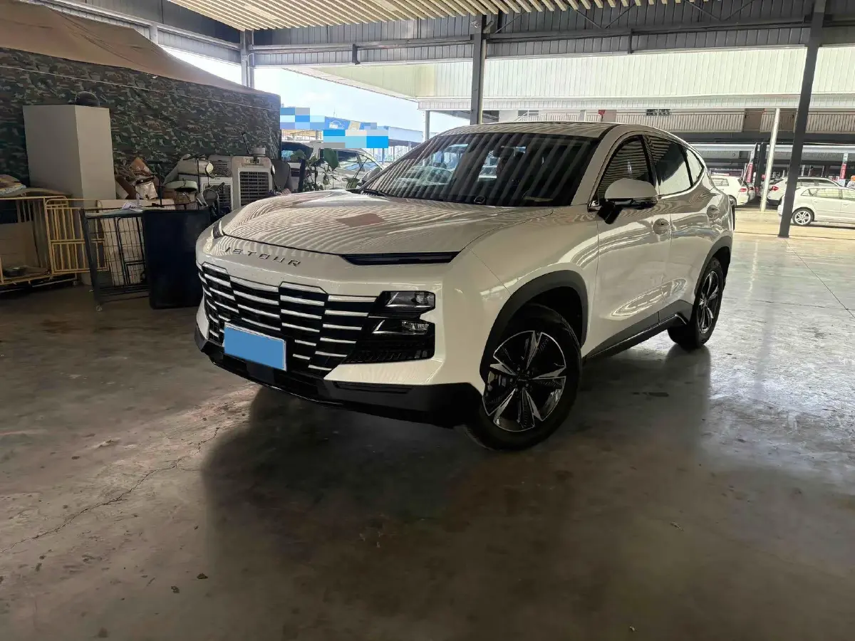 2024 Jetour DASHING 1.5T 156HP L4 6DCT