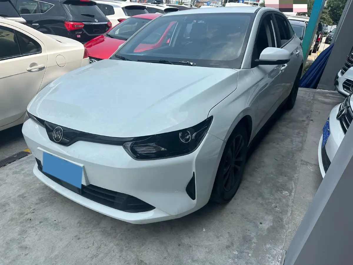 2021 Weltmeister E.5 BEV 49.92KWH