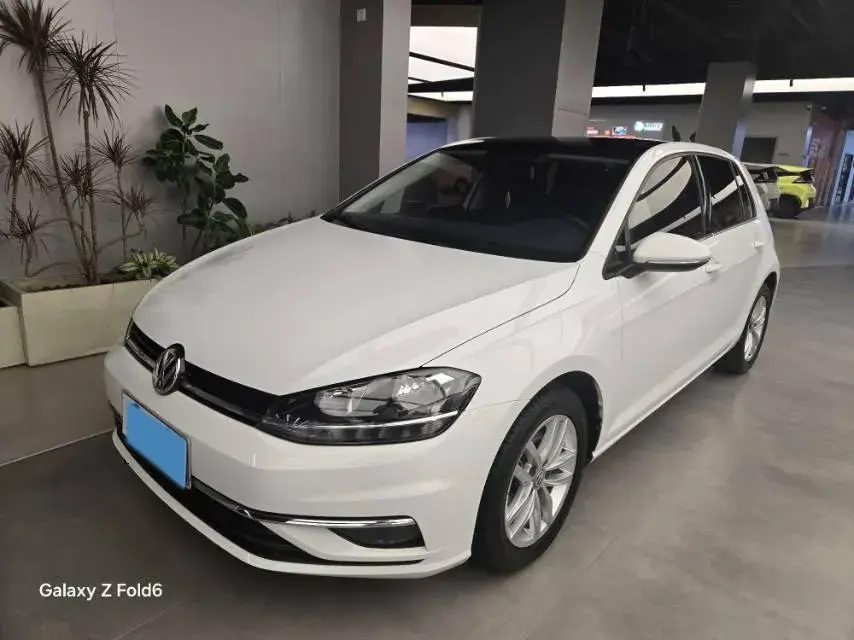 2018 Volkswagen Golf 1.6L 110HP L4 6AT