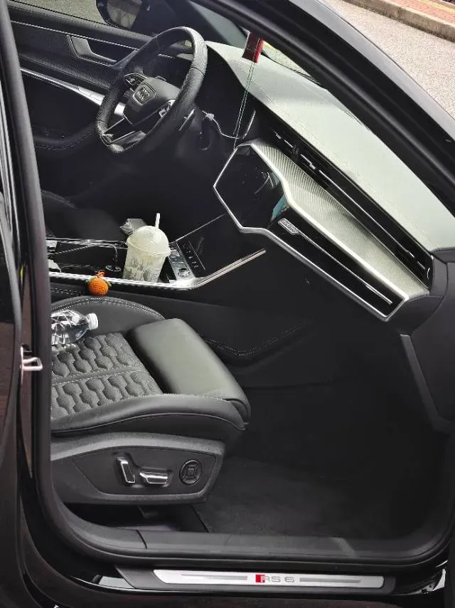 2024 Audi RS 6 4.0T 630HP V8 8AT,autocango,china used car exporter,china ev exporter,chinese used car exporter,chinese used ev exporter