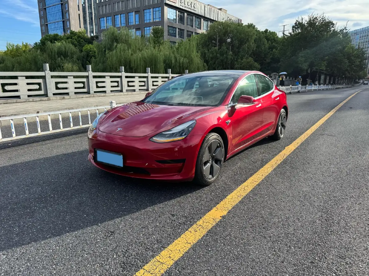 2019 Tesla Model 3 BEV 60KWH