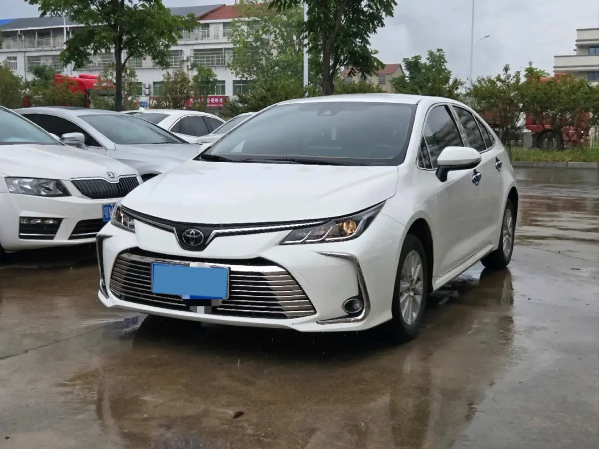 2019 Toyota Corolla 1.2T 116HP L4 CVT