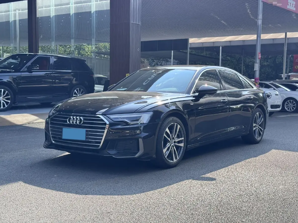 2021 Audi A6L 2.0T 190HP L4 7DCT