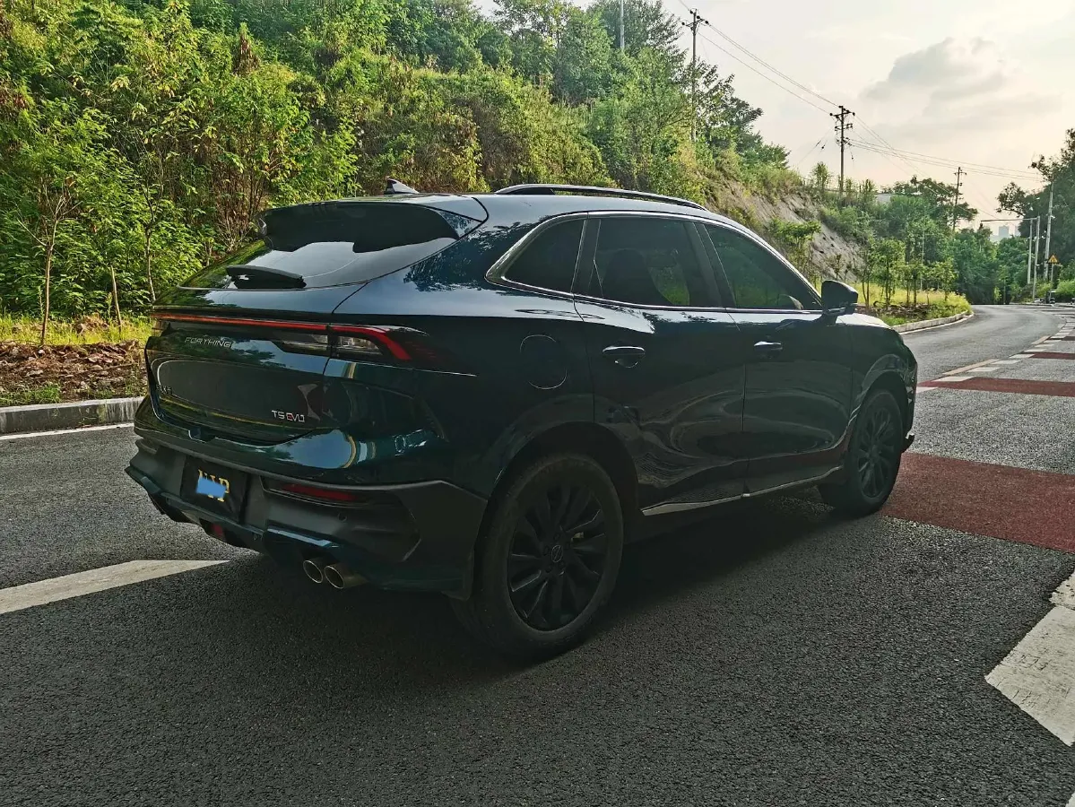 2024 DongFeng Forthing T5 EVO 1.5T 197HP L4 7DCT,autocango,china used car exporter,china ev exporter,chinese used car exporter,chinese used ev exporter