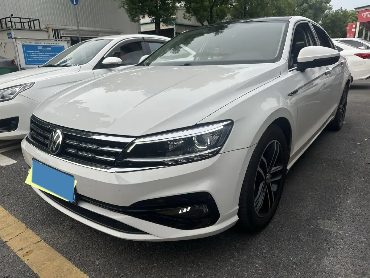 2021 Volkswagen Lamando 1.4T 150HP L4 7DCT