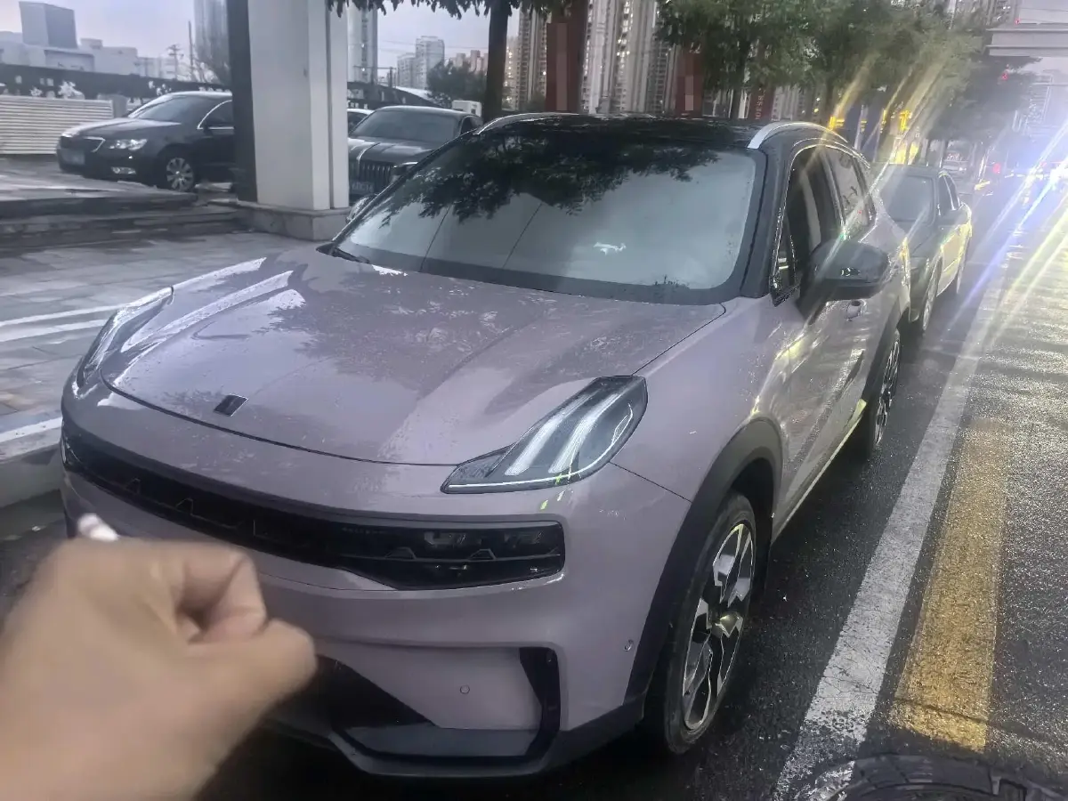 2023 LYNK&CO 06 1.5T 181HP L4 7DCT