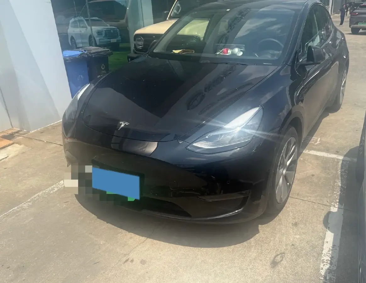 2021 Tesla Model Y BEV 60KWH