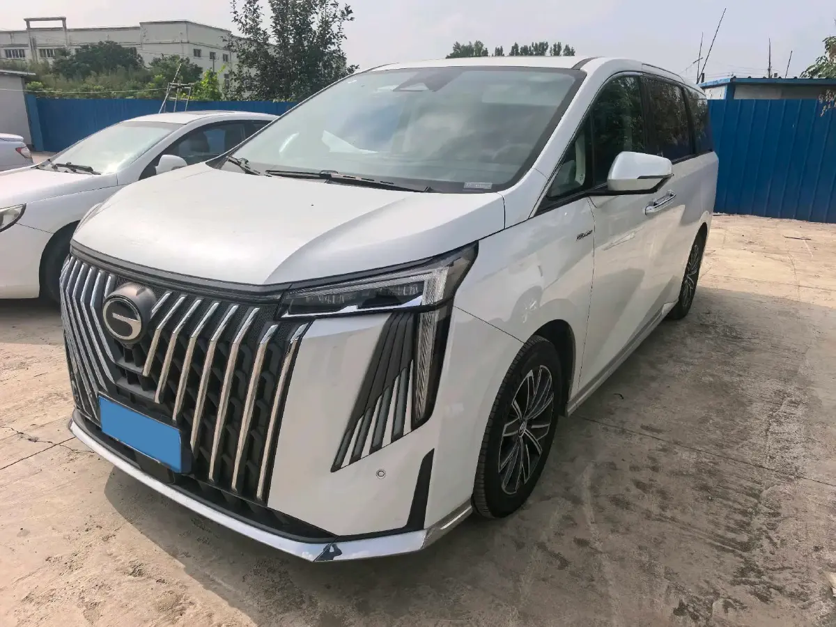2024 GAC Trumpchi M8 2.0T 190HP L4 2DHT Hybrid
