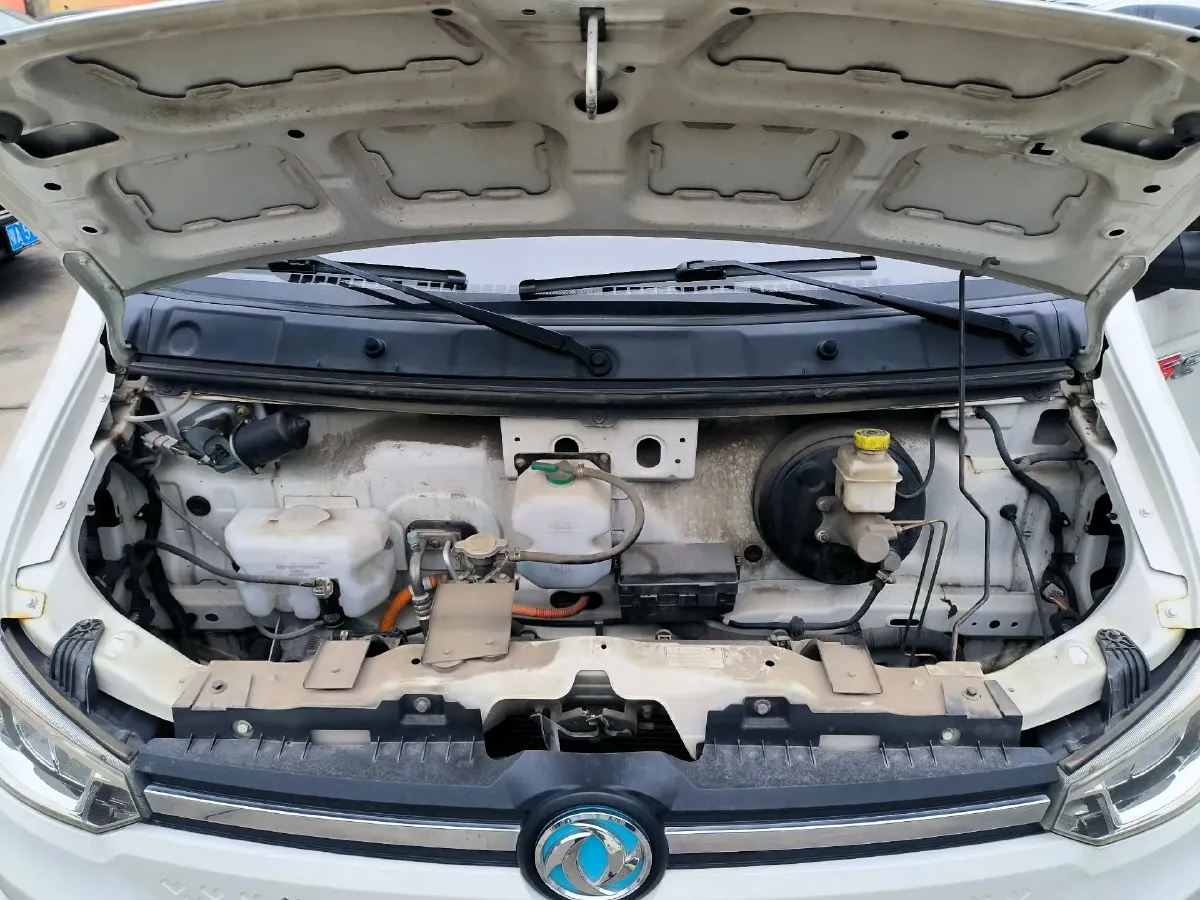 2023 DongFeng DFAC YuFeng EM26 BEV 41.47KWH,autocango,china used car exporter,china ev exporter,chinese used car exporter,chinese used ev exporter