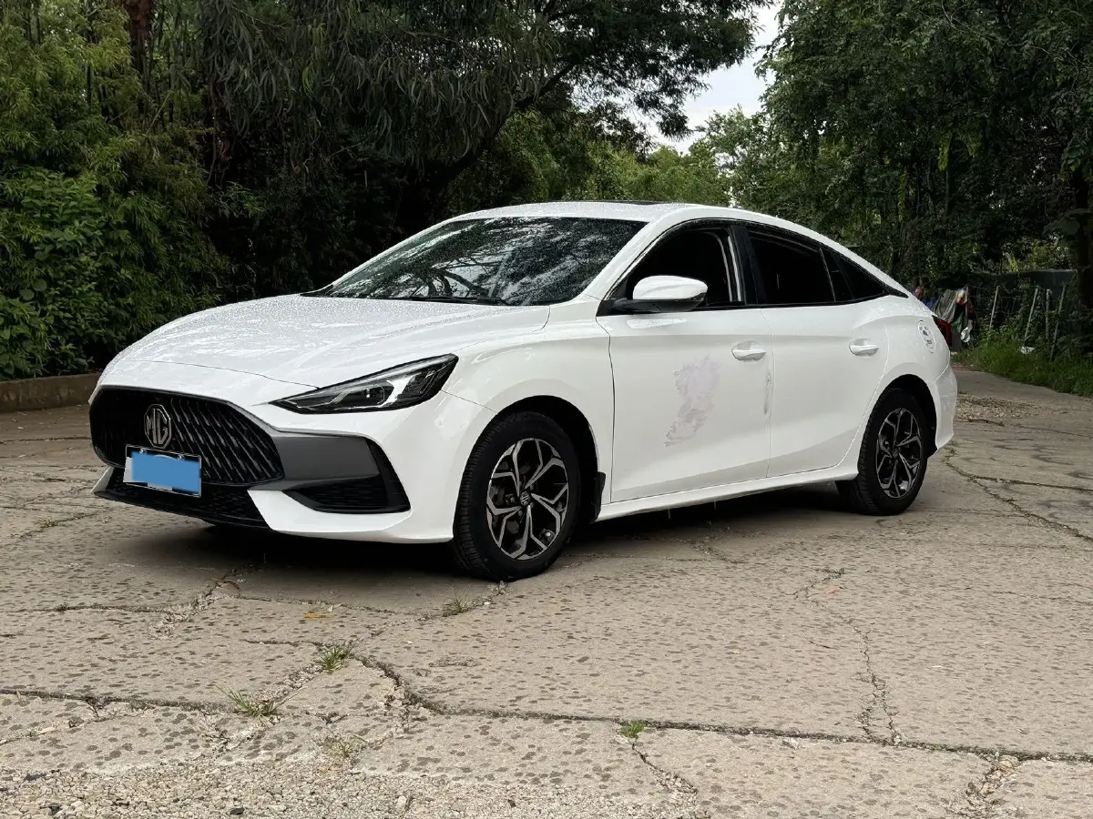 2021 MG 5 1.5L 120HP L4 5MT