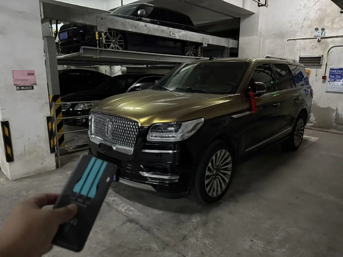 2020 Lincoln Navigator 3.5T 388HP V6 10AT