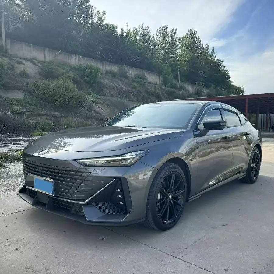 2022 ChangAn UNI-V 1.5T 188HP L4 7DCT