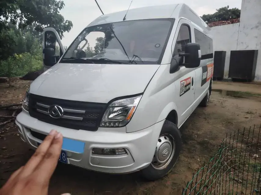 2019 MAXUS XinTu V80 2.0T 139HP L4 6MT