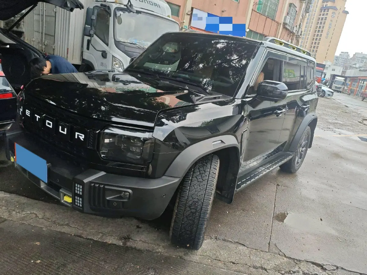 2023 Jetour Traveller 2.0T 254HP L4 7DCT