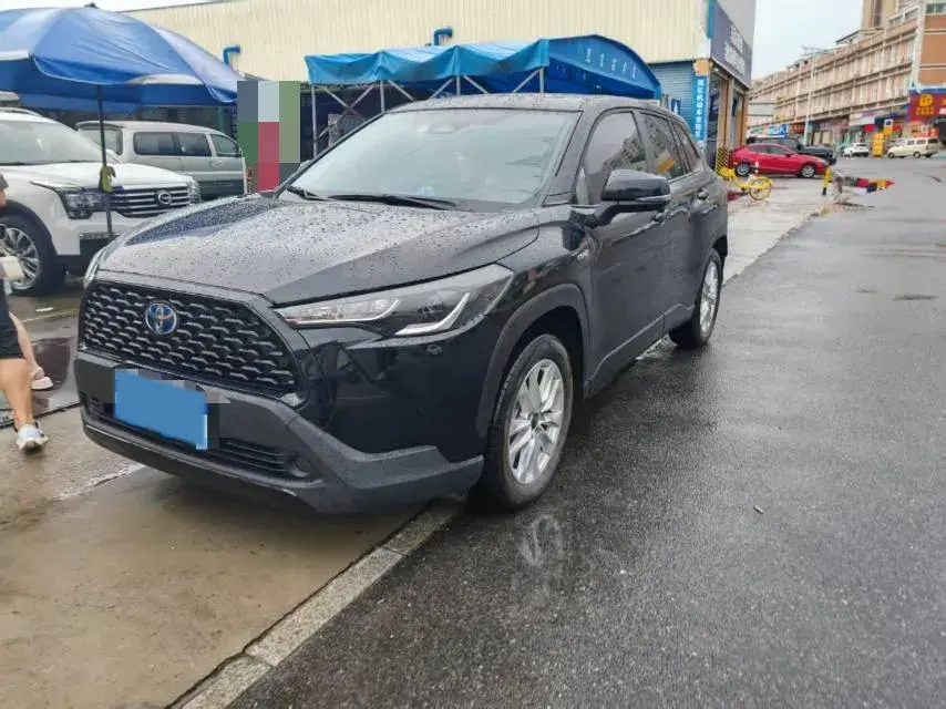 2023 Toyota Corolla Cross 2.0L 152HP L4 E-CVT Hybrid