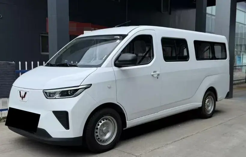 2024 WuLing YangGuang BEV 41.9KWH