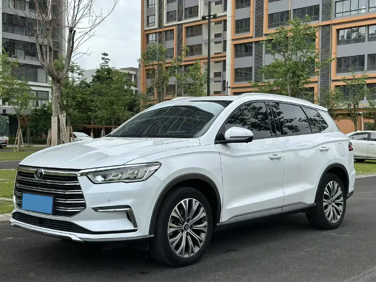 2019 BYD Song Pro 1.5T 160HP L4 6DCT PHEV 15.7KWH