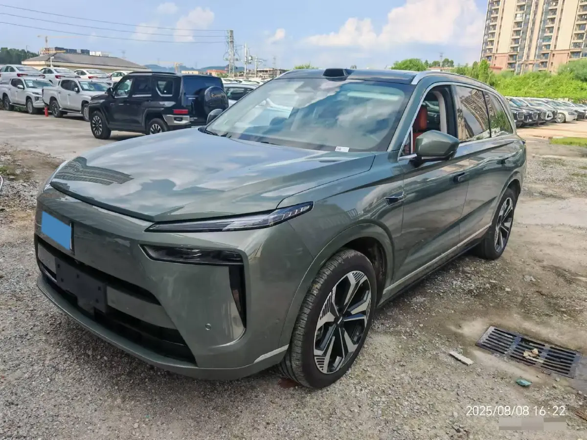 2025 WEY BlueMountain 1.5T 170HP L4 4DHT PHEV 44.5KWH