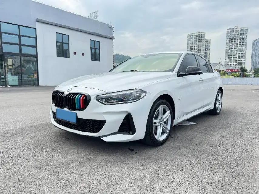 2021 BMW 1 Series 1.5T 140HP L3 7DCT