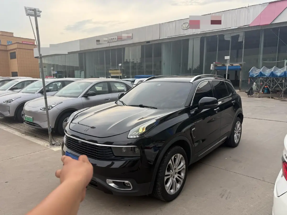 2019 LYNK&CO 01 2.0T 190HP L4 6AT