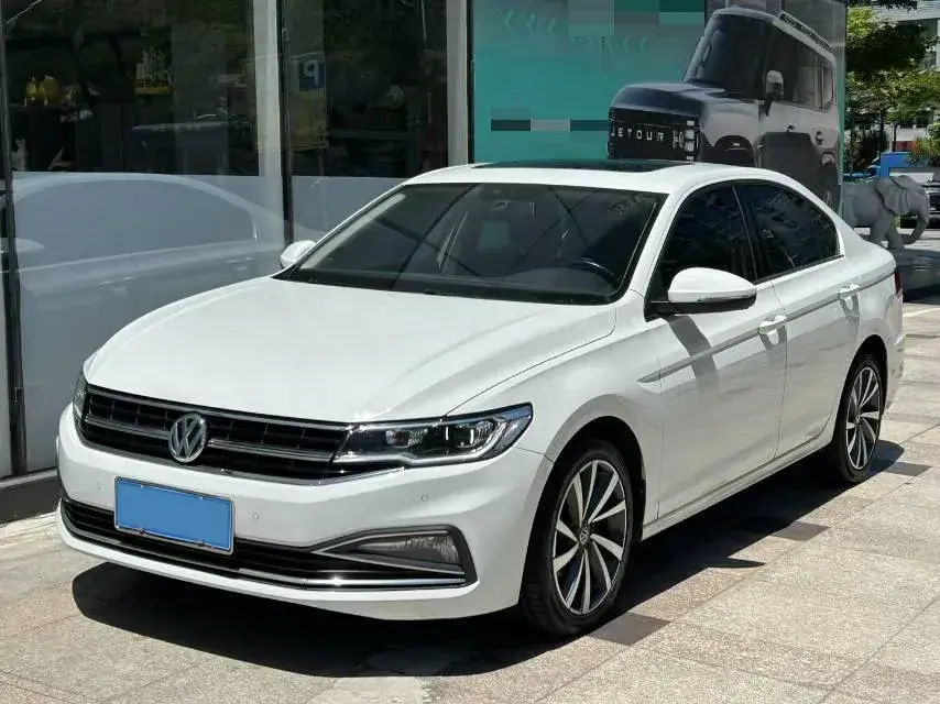 2020 Volkswagen Bora 1.5L 113HP L4 6AT