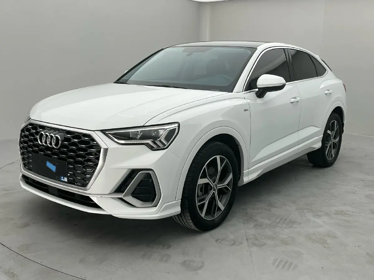 2021 Audi Q3 Sportback 2.0T 186HP L4 7DCT