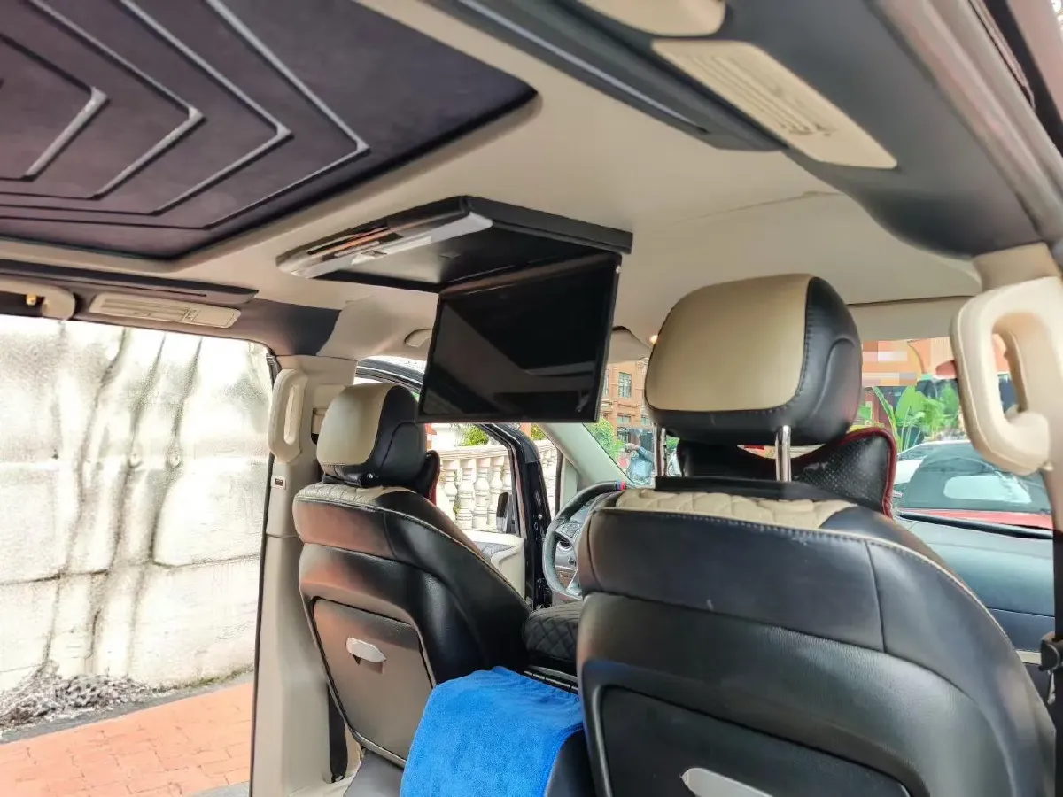 2019 JMC TeShun 2.8T 116HP L4 5MT,autocango,china used car exporter,china ev exporter,chinese used car exporter,chinese used ev exporter